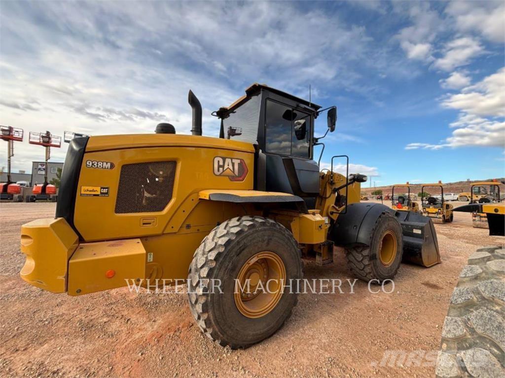 CAT 938M QC 3V 轮式装载机