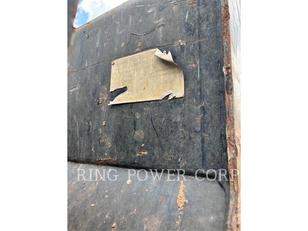 CAT 938MQC 轮式装载机