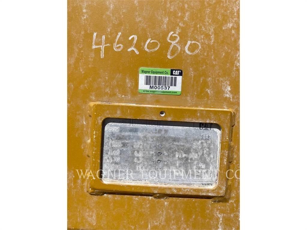 CAT 950 挖斗