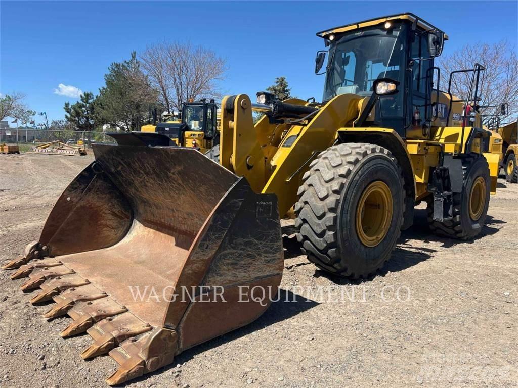 CAT 950 轮式装载机