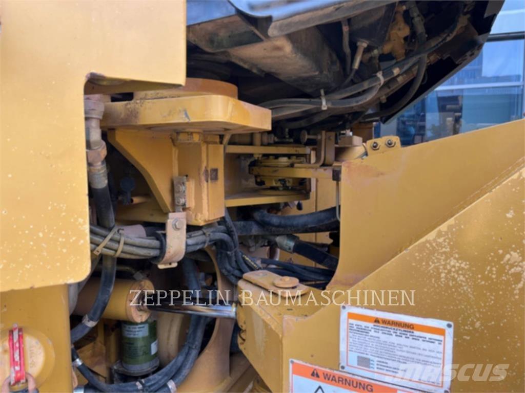 CAT 950G 轮式装载机