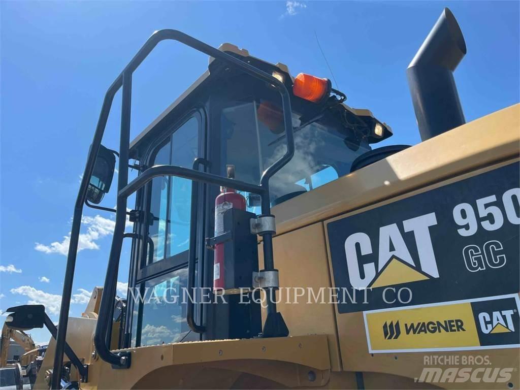 CAT 950GC 轮式装载机