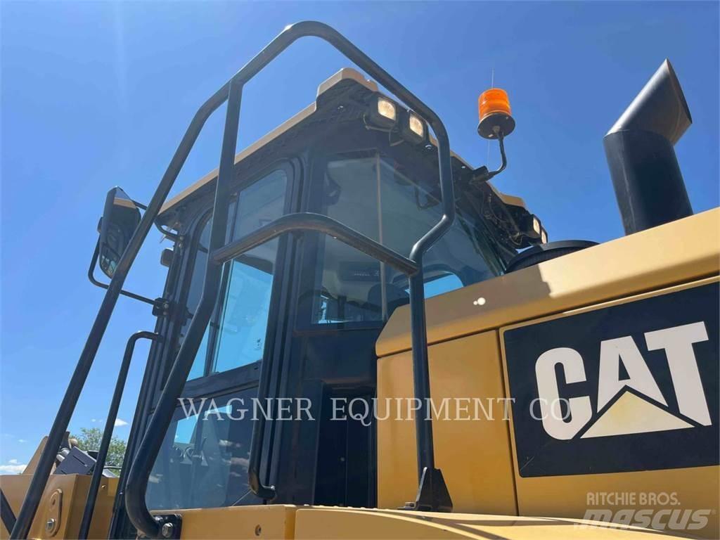 CAT 950GC 轮式装载机