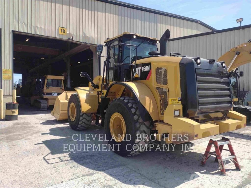 CAT 950M 轮式装载机