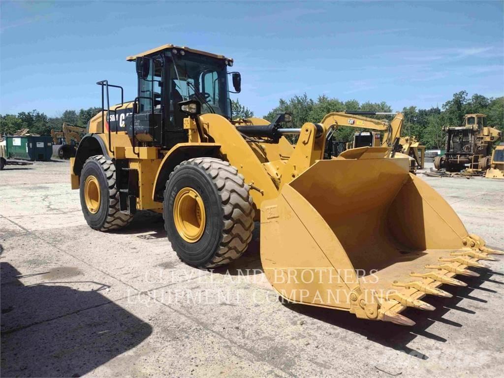 CAT 950M 轮式装载机