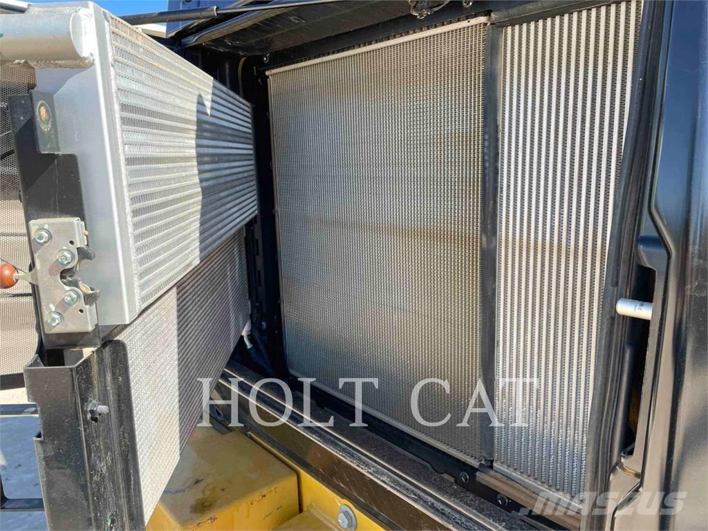 CAT 950M 轮式装载机