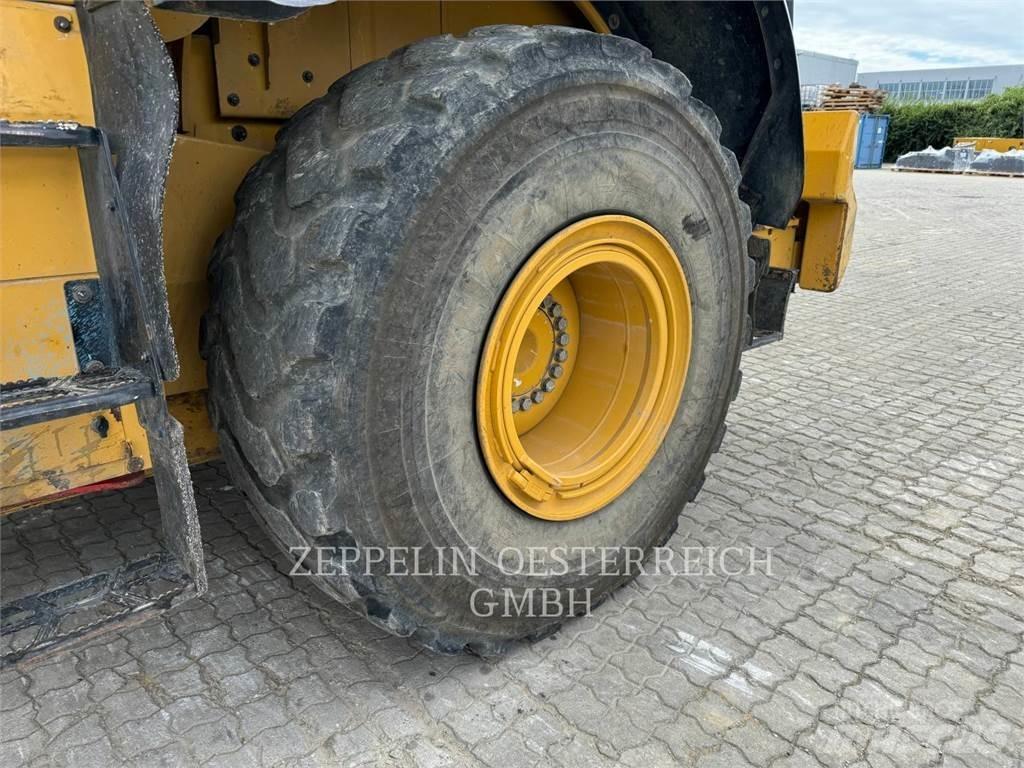 CAT 950M 轮式装载机