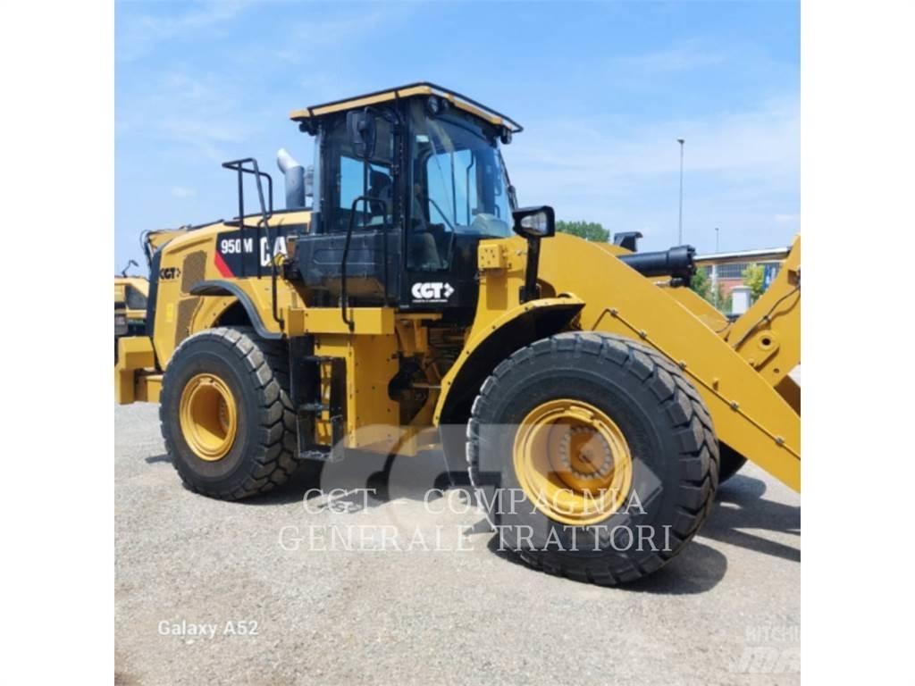 CAT 950M 轮式装载机