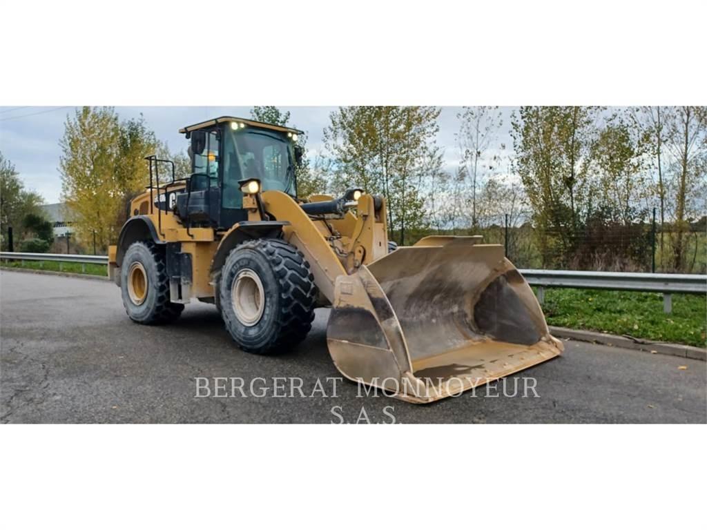 CAT 950M 轮式装载机
