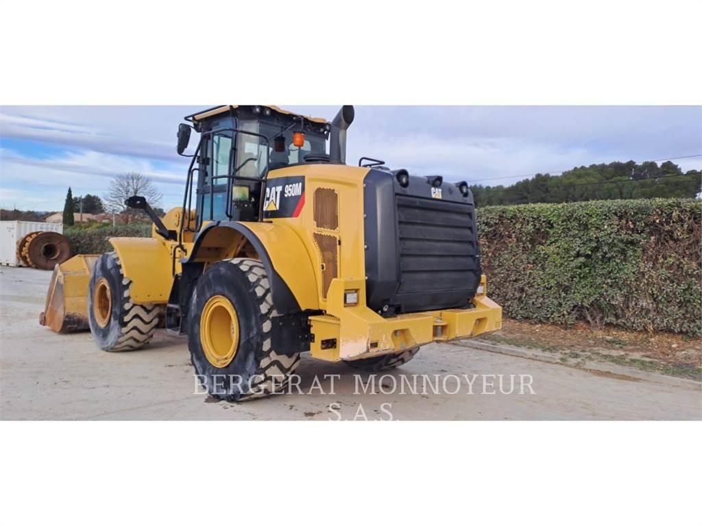 CAT 950M 轮式装载机