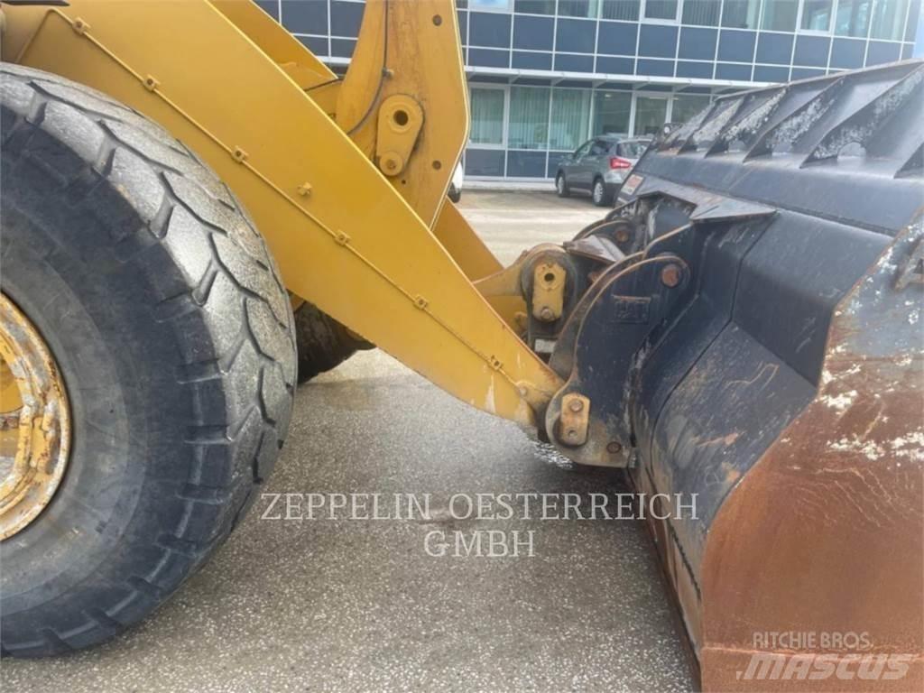 CAT 950M 轮式装载机