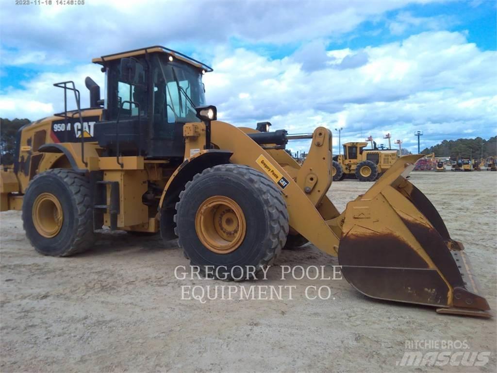 CAT 950M 轮式装载机