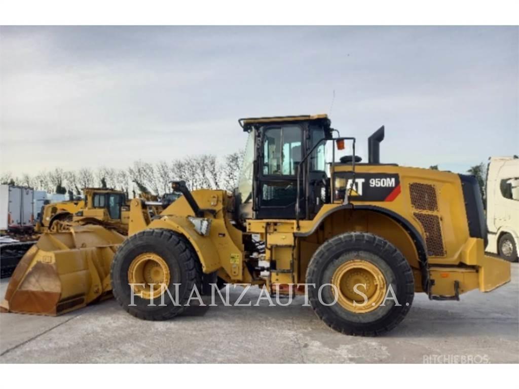 CAT 950M 轮式装载机