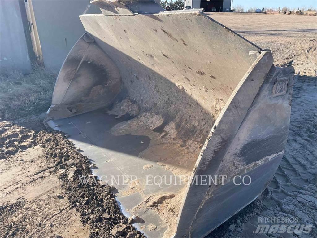 CAT 950M 轮式装载机