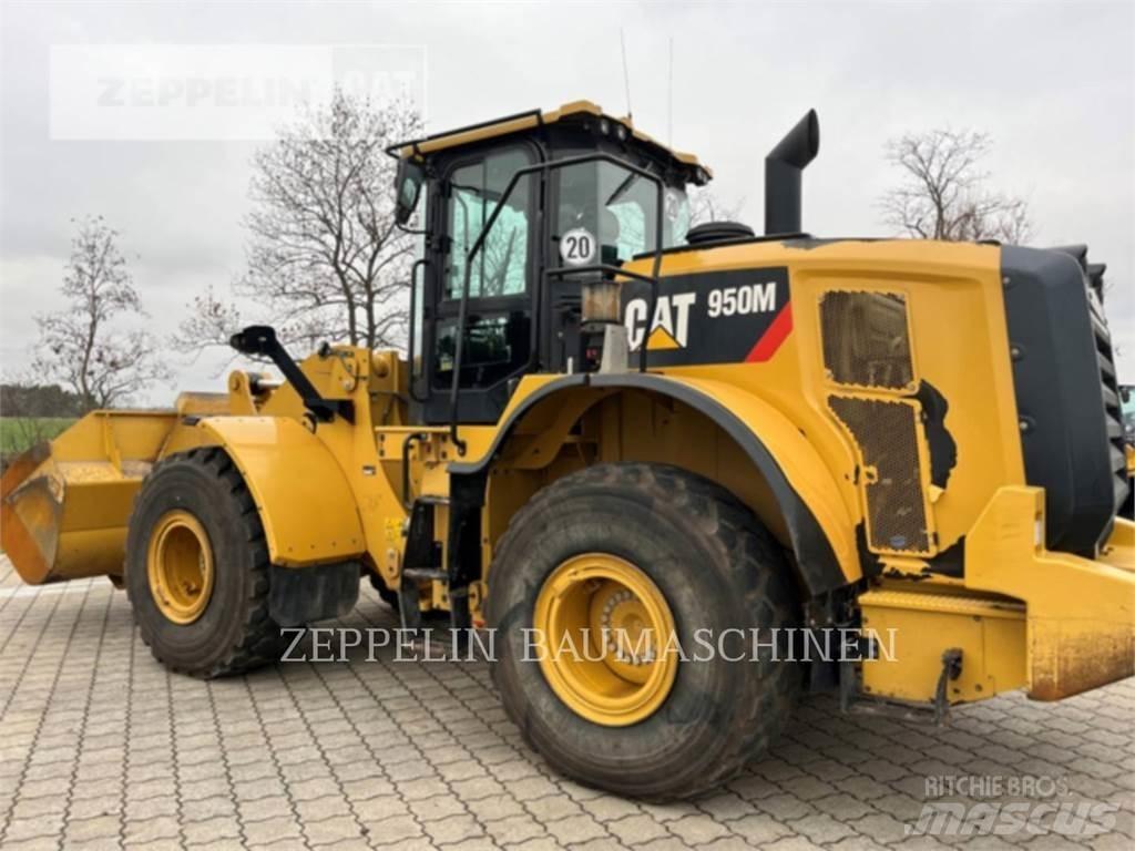 CAT 950M 轮式装载机