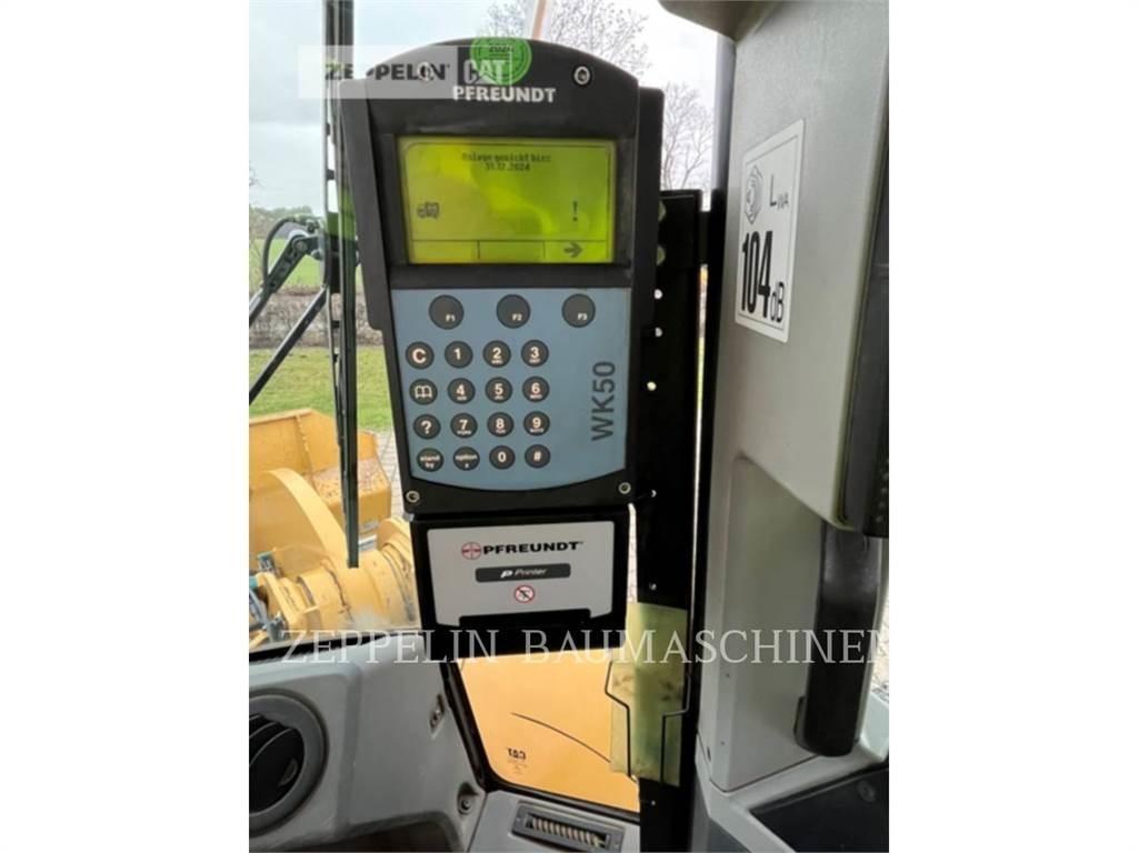 CAT 950M 轮式装载机