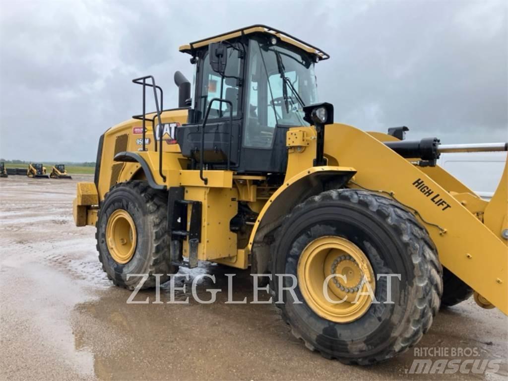CAT 950M 轮式装载机