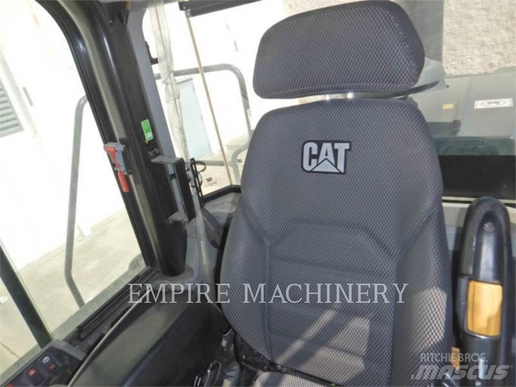 CAT 950M 轮式装载机