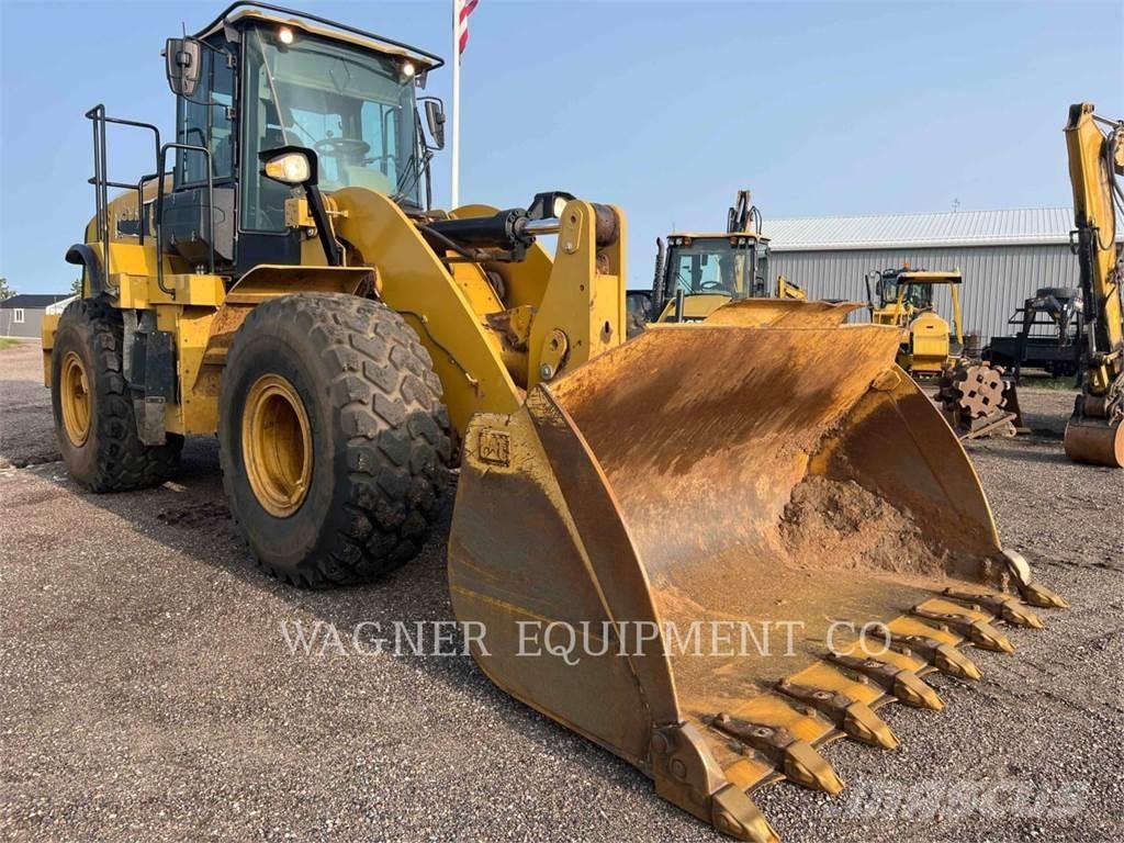 CAT 950M 轮式装载机