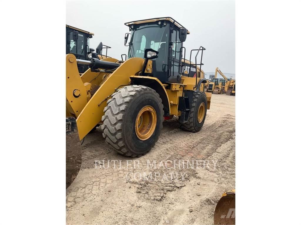 CAT 950M 轮式装载机