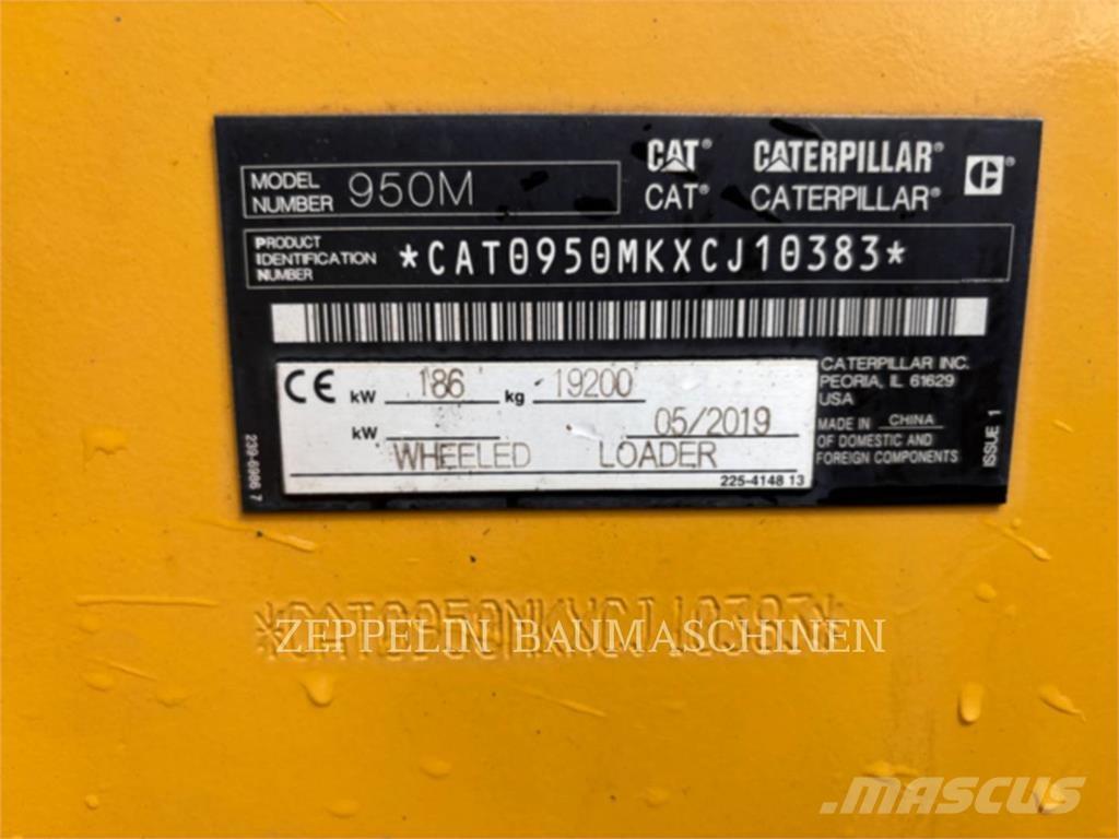 CAT 950M 轮式装载机