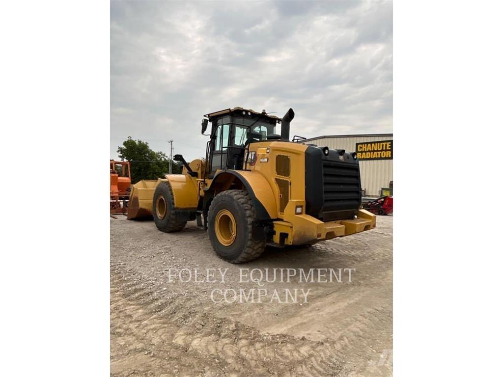 CAT 950M 轮式装载机