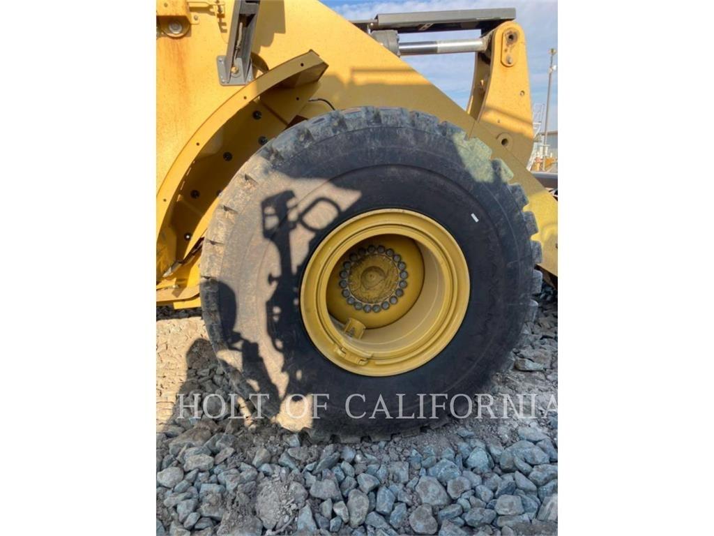 CAT 950M 轮式装载机