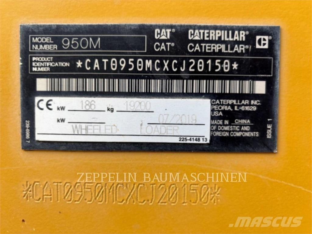 CAT 950M 轮式装载机