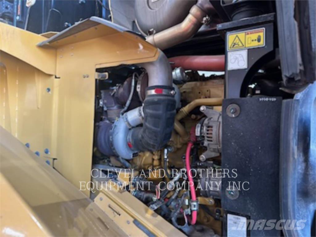 CAT 950M 轮式装载机