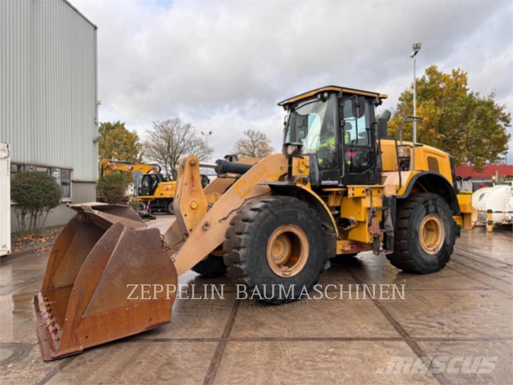 CAT 950M 轮式装载机