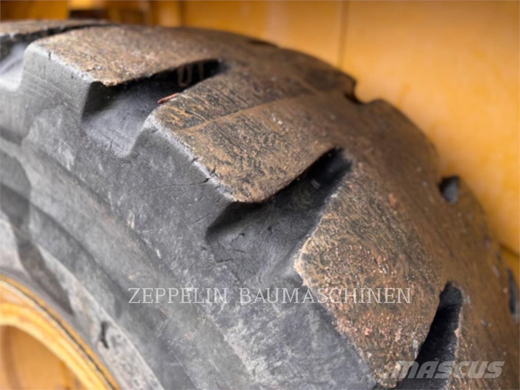 CAT 950M 轮式装载机