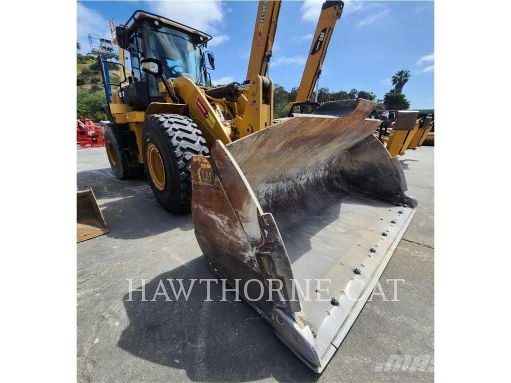 CAT 950M 轮式装载机