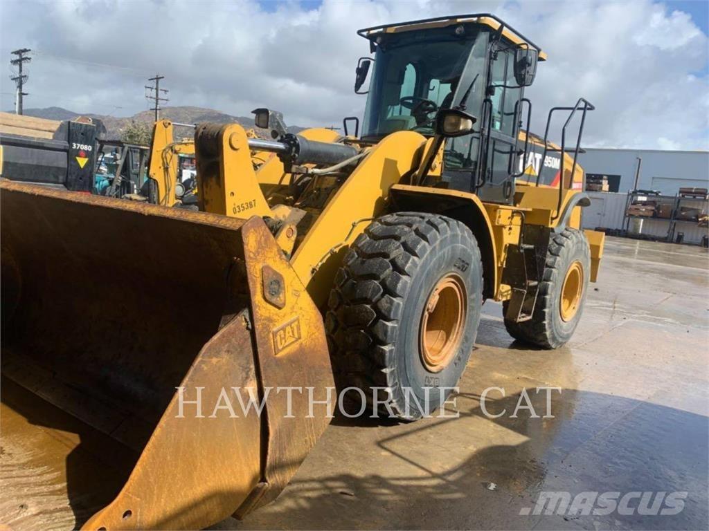 CAT 950M 轮式装载机