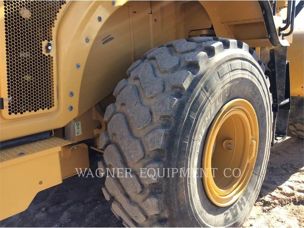 CAT 950M 轮式装载机