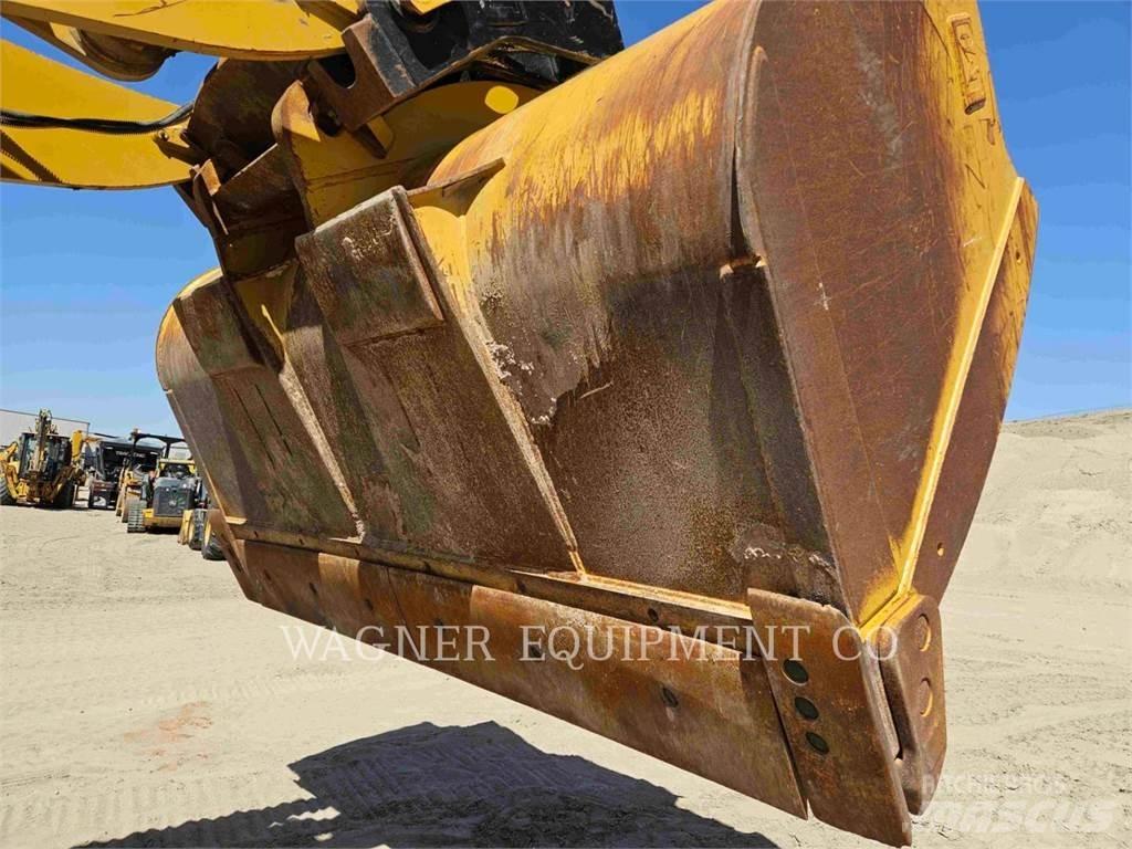 CAT 950M 轮式装载机