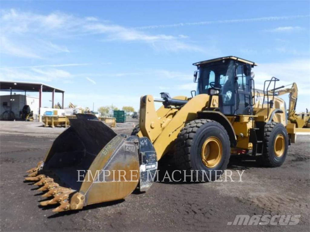 CAT 950M FC 轮式装载机