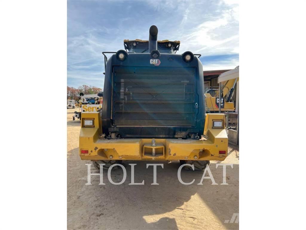 CAT 950M QC 轮式装载机