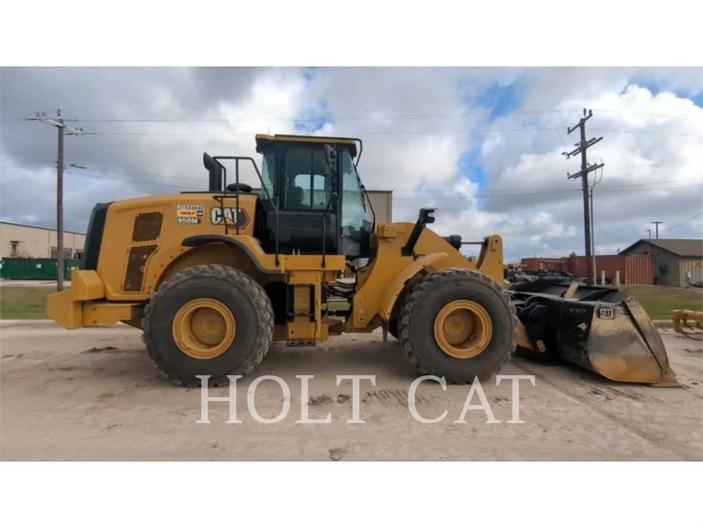 CAT 950M QC 轮式装载机