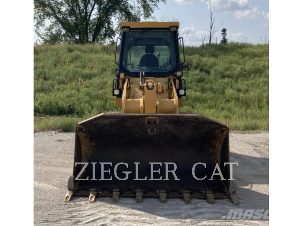 CAT 953C 履带式装载机