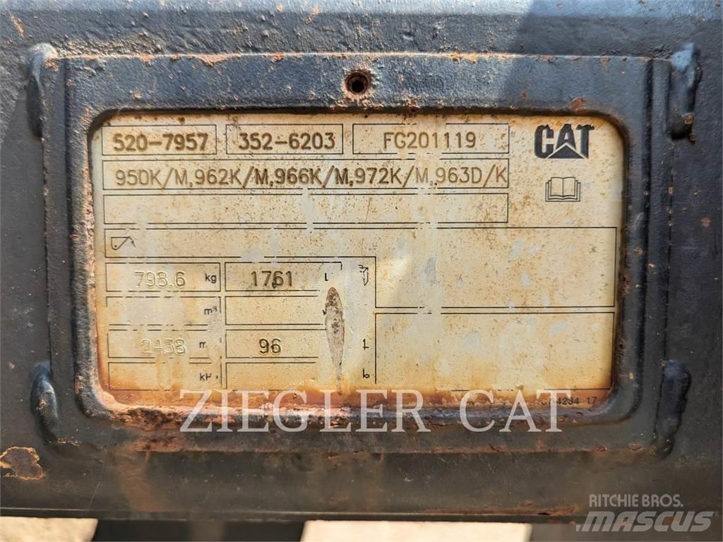 CAT 953KLGP 履带式装载机