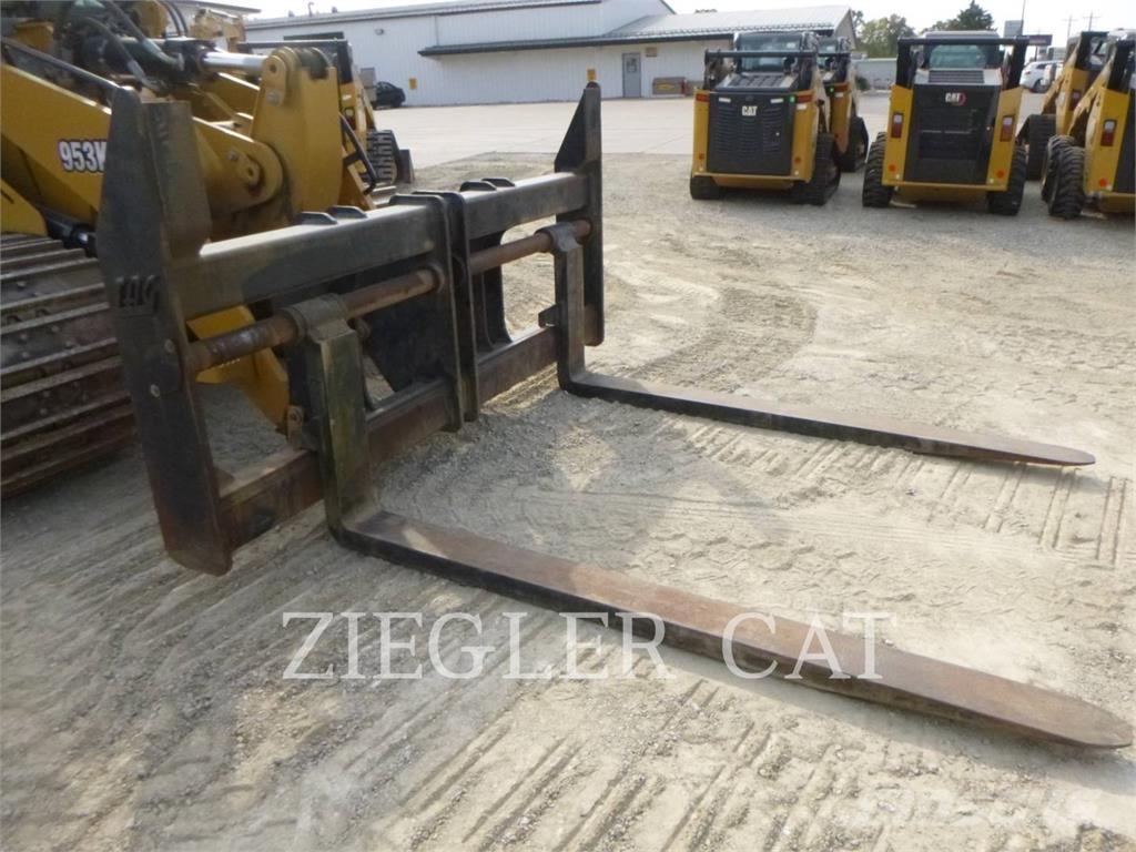 CAT 953KLGP 履带式装载机