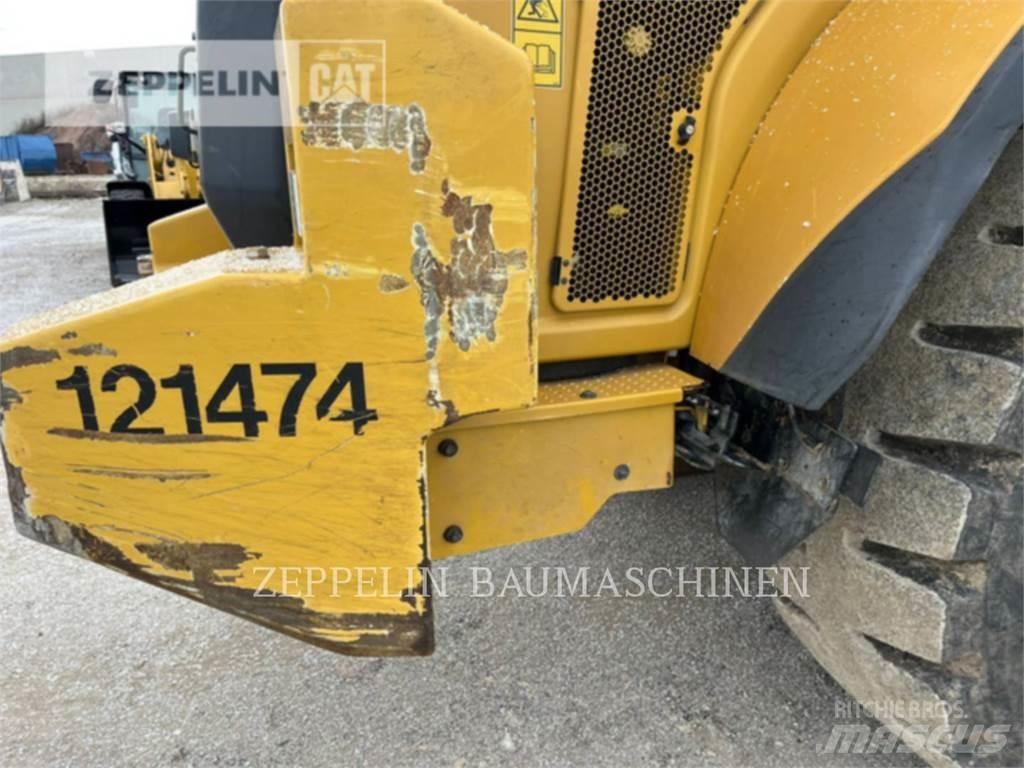 CAT 962M 轮式装载机