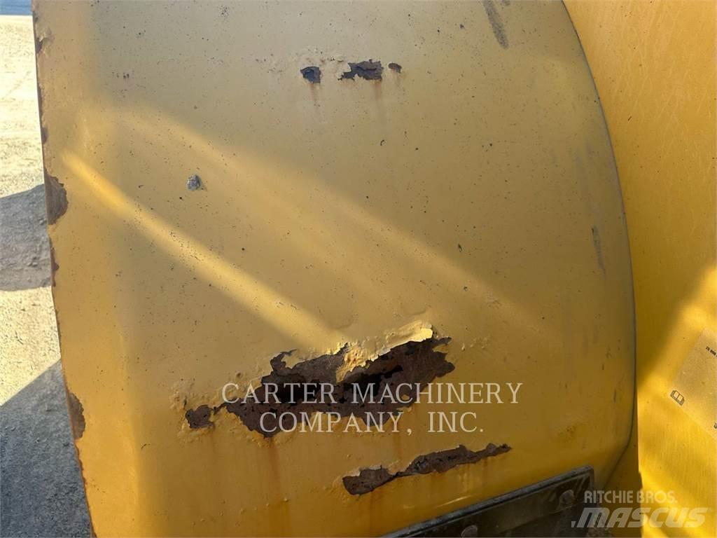 CAT 962M 轮式装载机