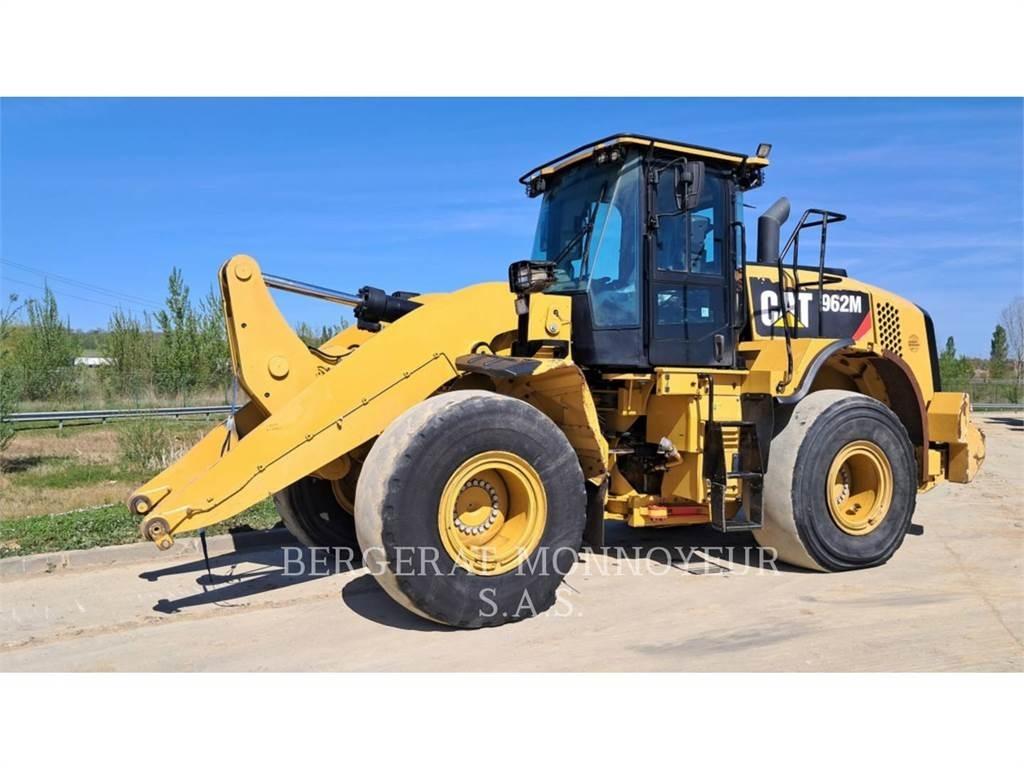 CAT 962M 轮式装载机