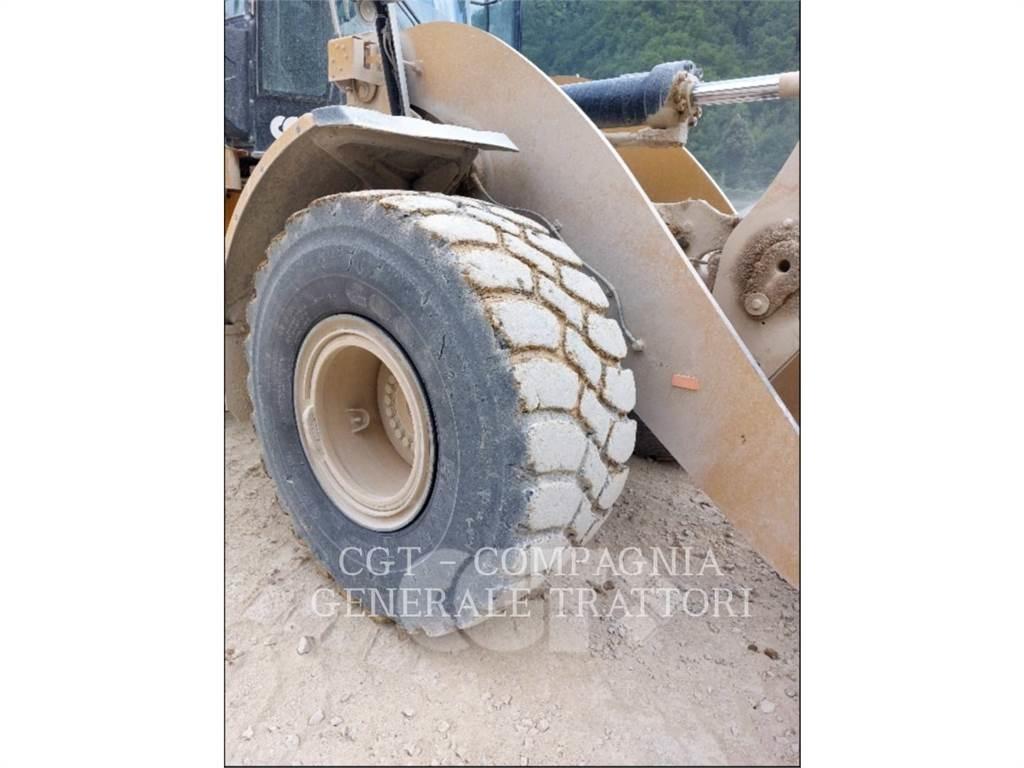 CAT 962M 轮式装载机