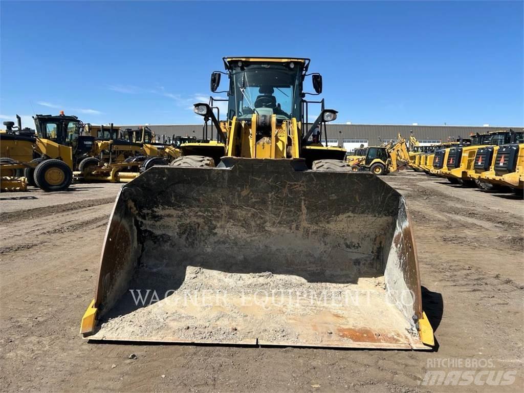 CAT 962M 轮式装载机