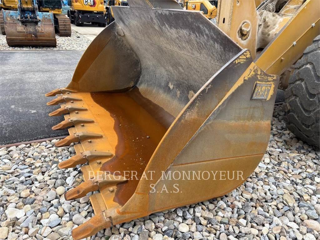 CAT 962M 轮式装载机
