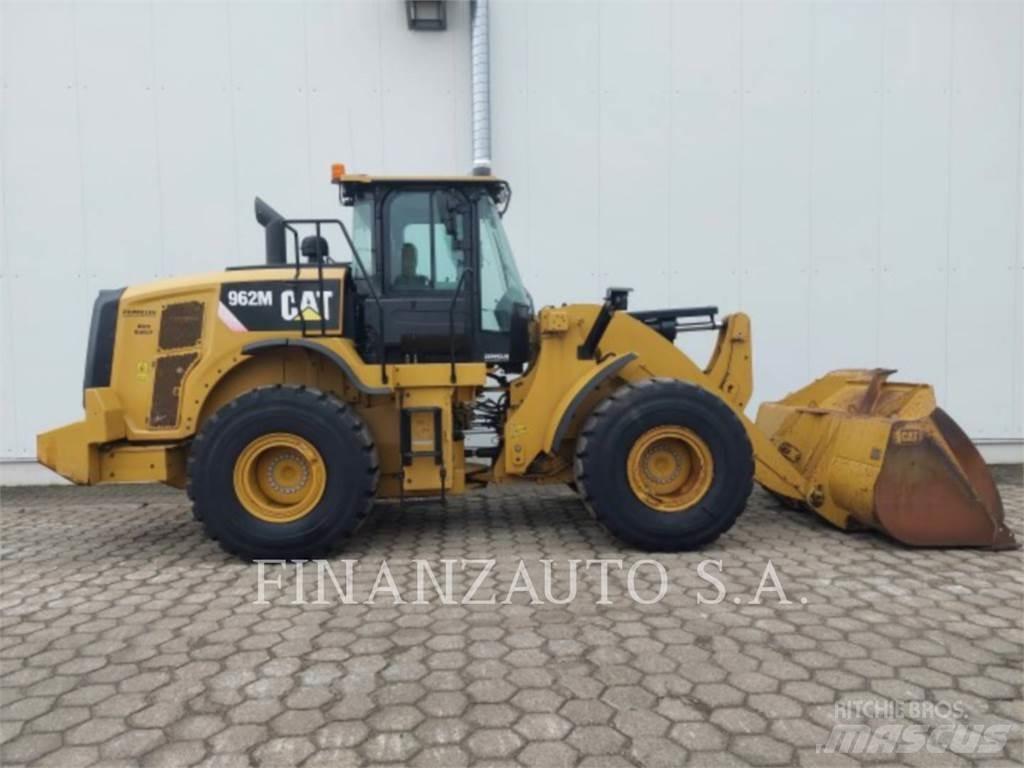 CAT 962M 轮式装载机