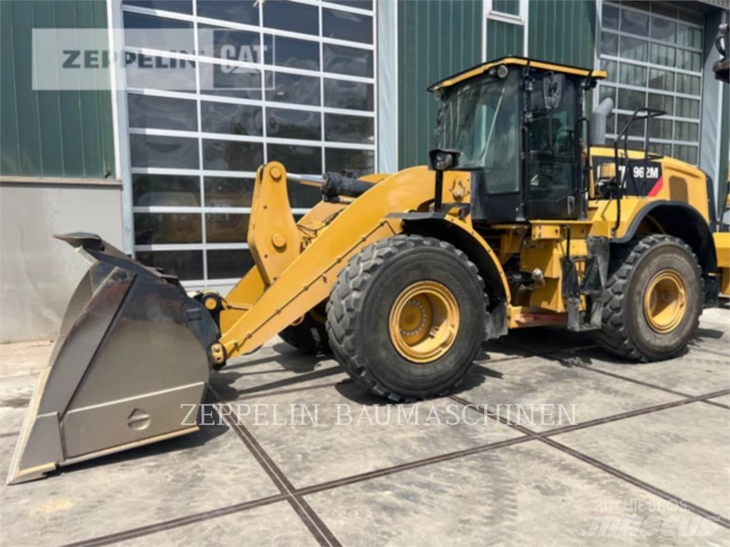 CAT 962M 轮式装载机