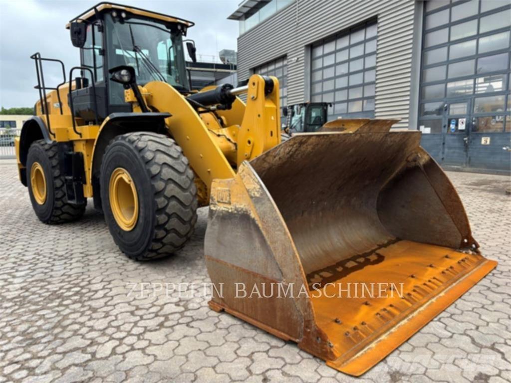 CAT 962M 轮式装载机